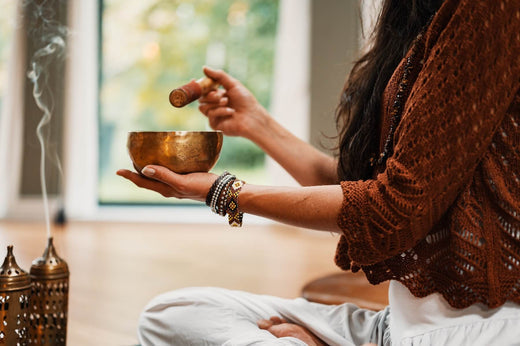 Sequence of a singing bowl meditation